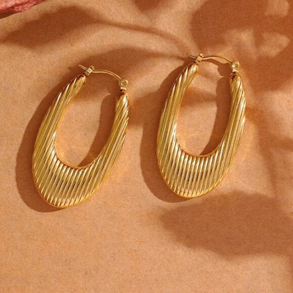 #27 New Gold Textured Long Oval Hoops - Picture 4 of 11